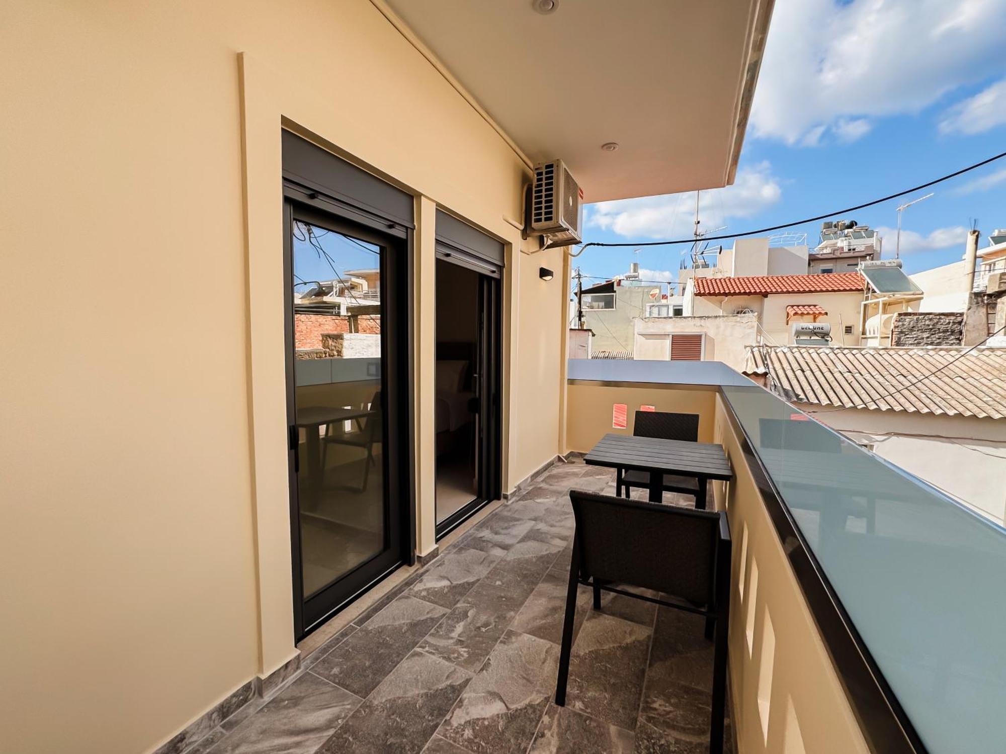 Comfy Corner Luxury Apartment Ханья Экстерьер фото
