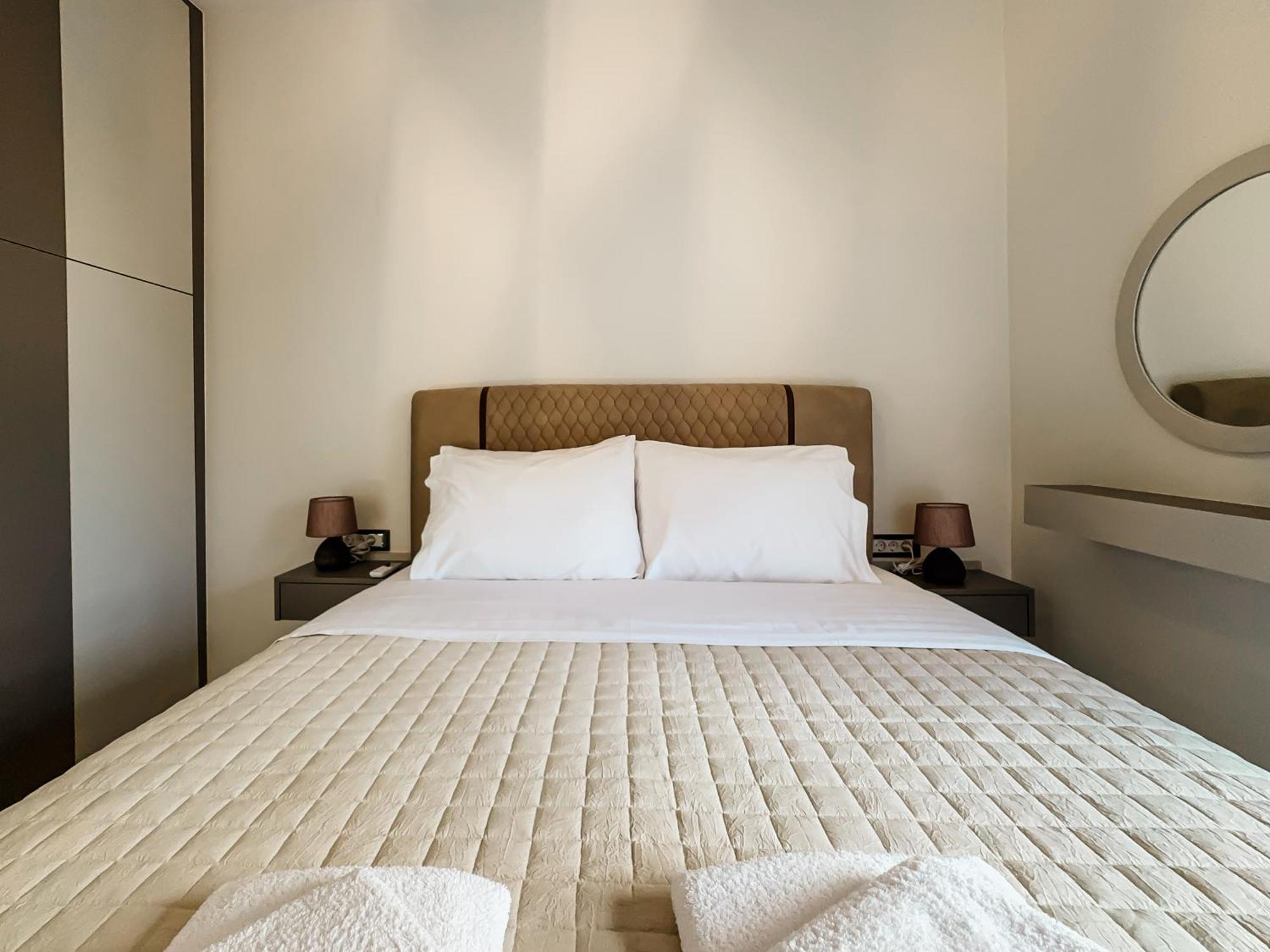 Comfy Corner Luxury Apartment Ханья Экстерьер фото